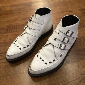 TUK winklepicker style creeper boots